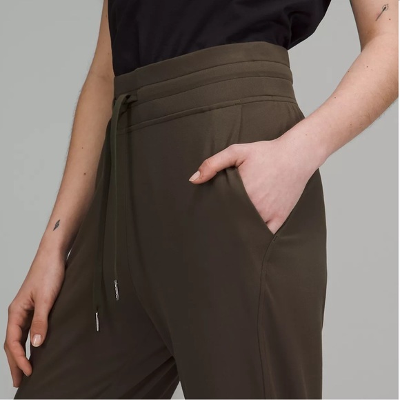 Lulu lemon ready to rulu joggers - Picture 3 of 3